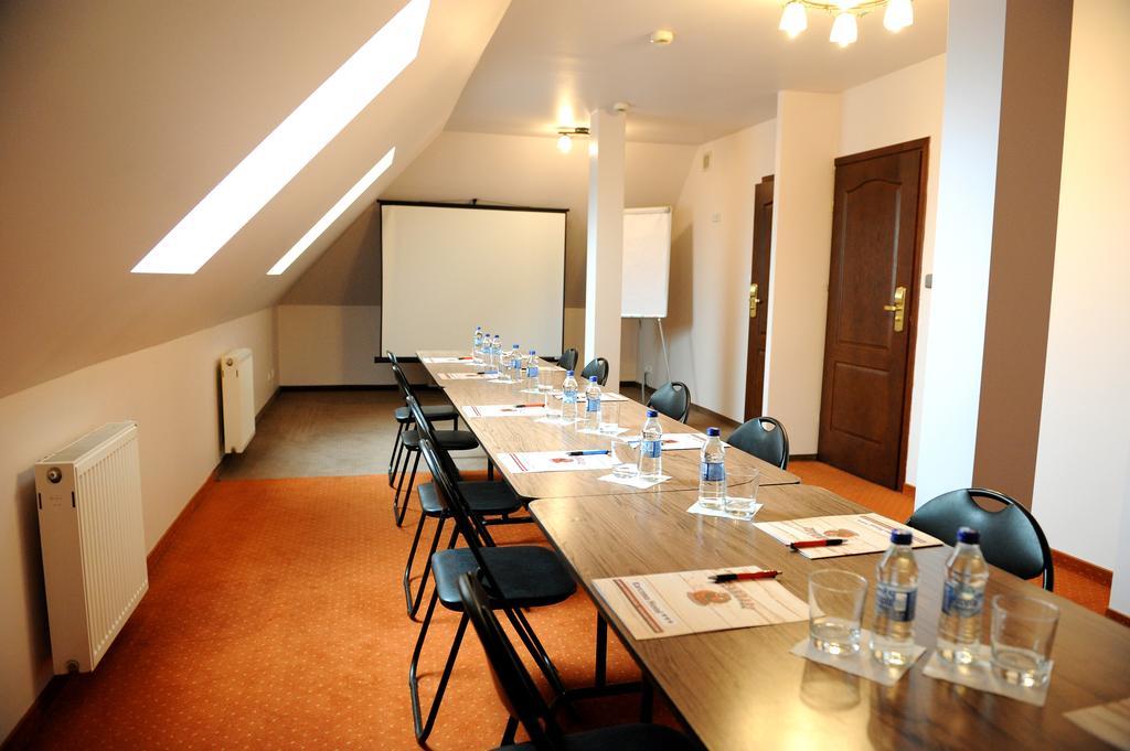 Hotel Czardasz Koziegłowy Екстериор снимка