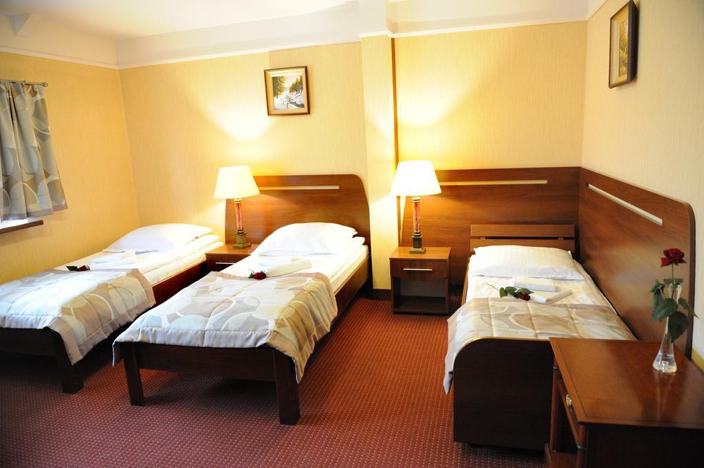 Hotel Czardasz Koziegłowy Стая снимка