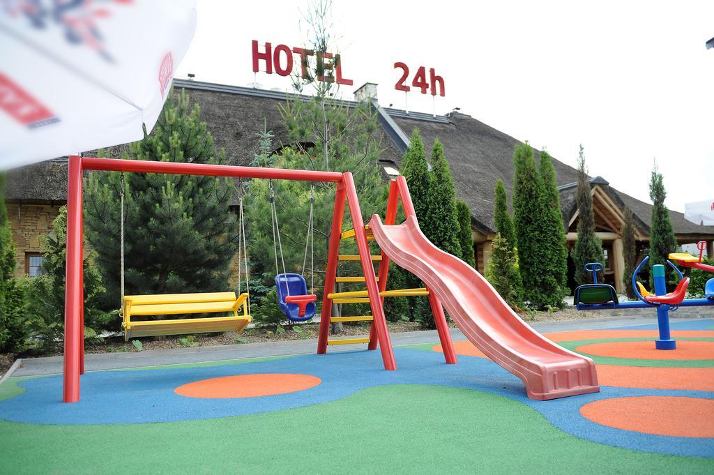 Hotel Czardasz Koziegłowy Екстериор снимка