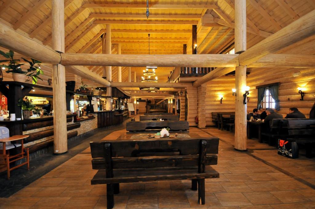 Hotel Czardasz Koziegłowy Екстериор снимка